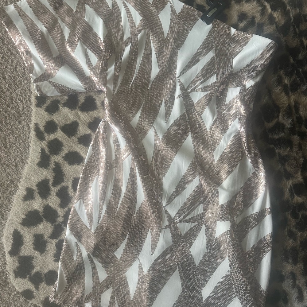 B. Smart Ivory and Rose Gold sequined Elegant Dress used for Fall Arrival